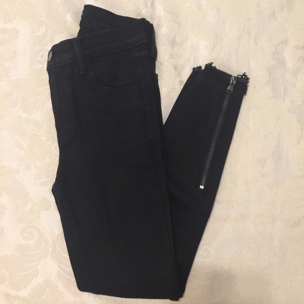 J Brand Black Zip Leg Jean Size 25